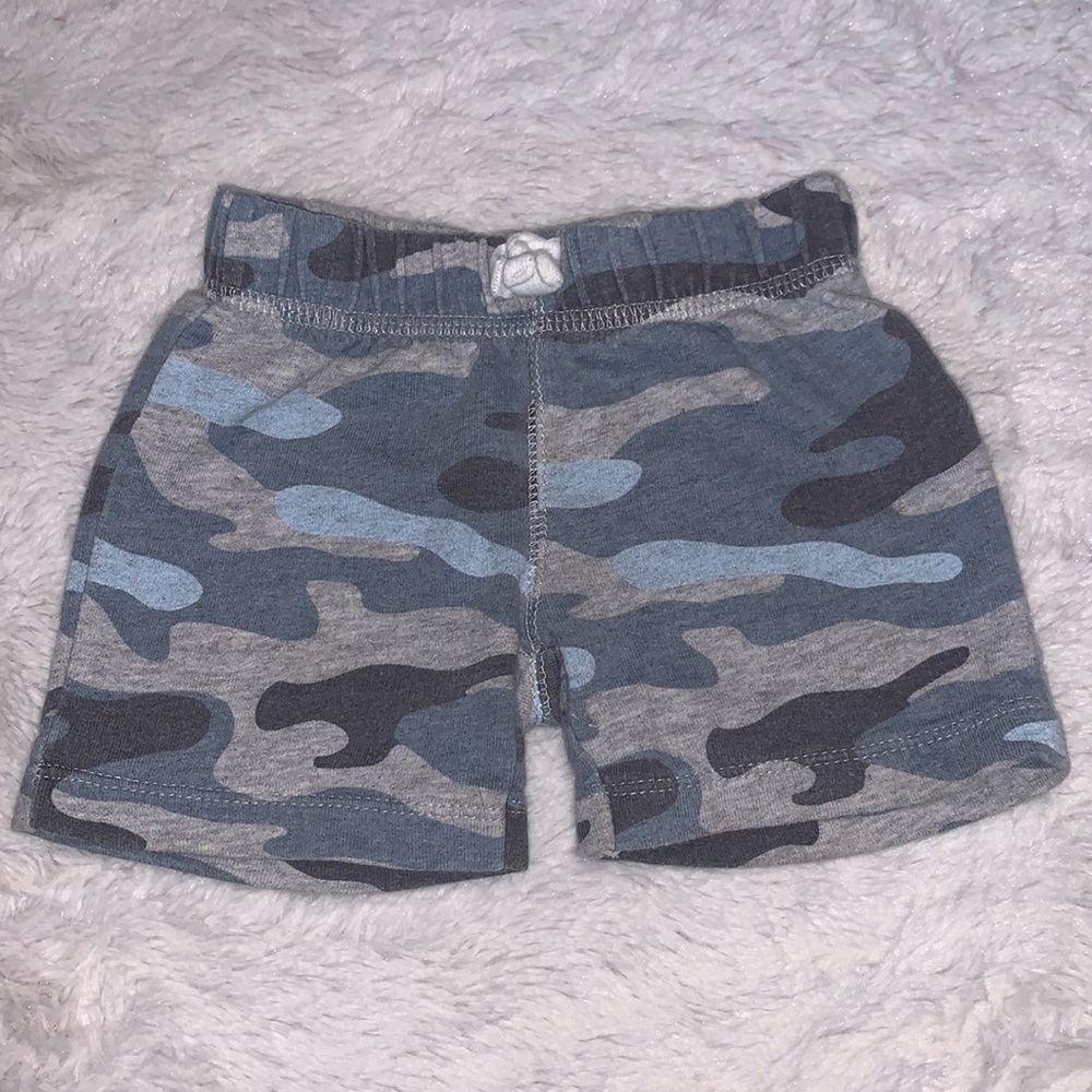 (3 for $10) Carter’s camouflage shorts 9 months baby boy